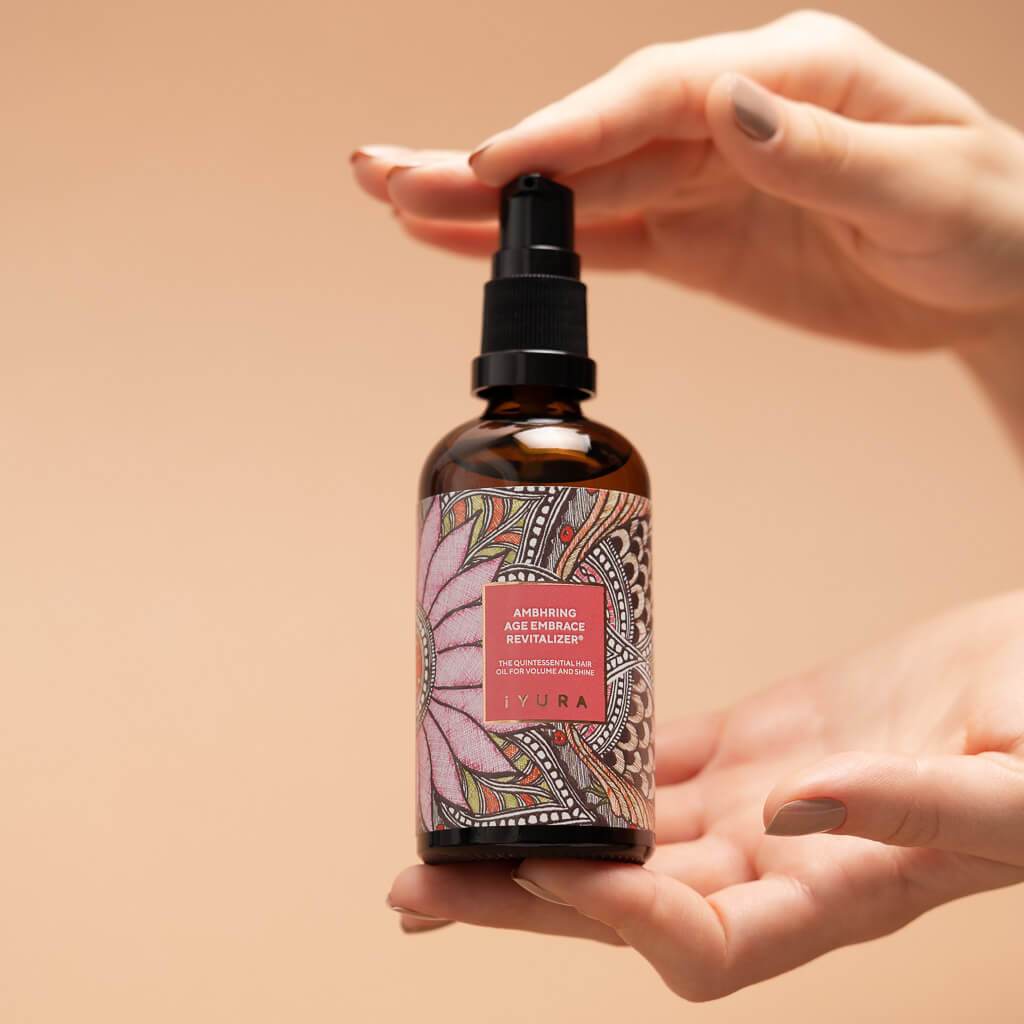 אמברינג אייג' אמברייס מחייה ושמן שיער - חבילה של 2 שמני שיער iYURA