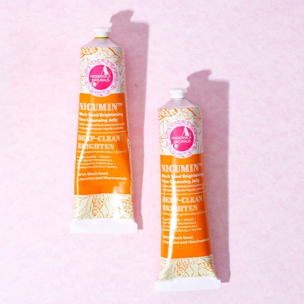 Nicumin Black Seed Brightening Face Cleansing Jelly - עם תמציות עוצמתיות של זרעי קלונג'י, ליקריץ וזעפרן מועשרות בניאצינמיד - חבילה של 2 סבוני פנים A Modernica Naturalis