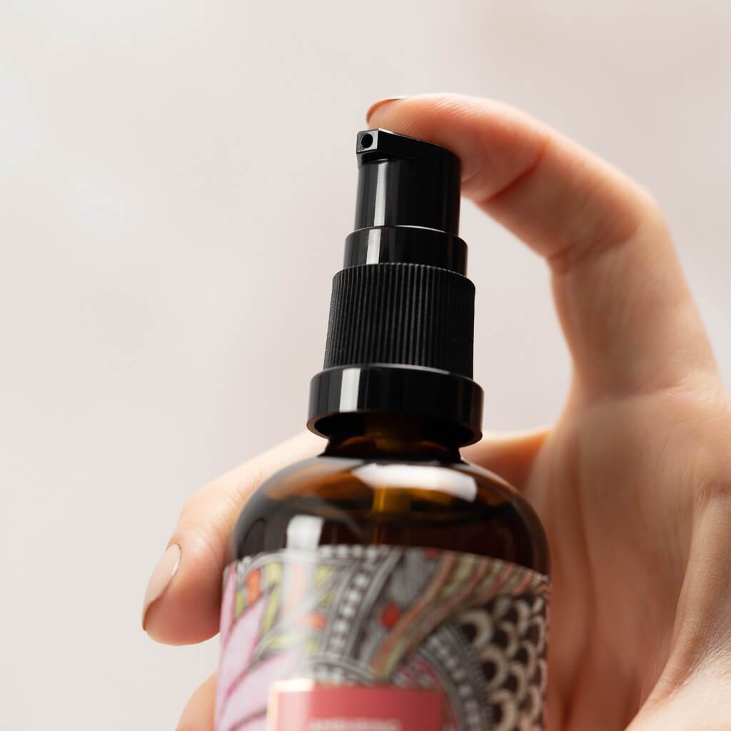 أمبرينج أمبرينج إيج إمبراس لتجديد حيوية الشعر وزيت الشعر - عبوة من 2 زيت شعر iYURA 