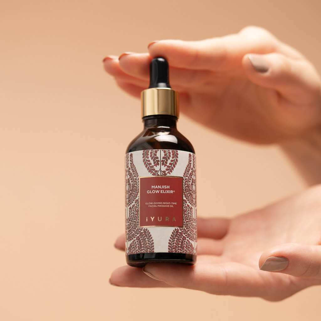 Manjish Glow Elixir - عبوة من 2 زيت للوجه ليلاً iYURA 